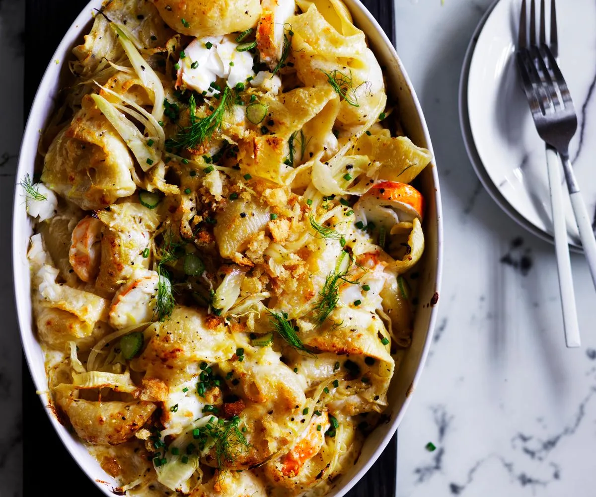 Lobster pasta with lemon crumbs