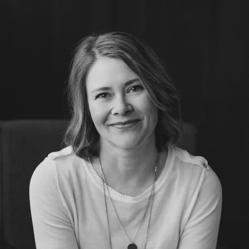 Profile picture of Larissa Dubecki