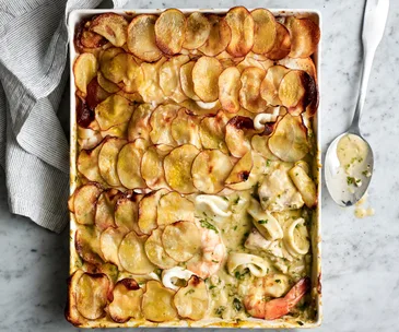 Seafood and fennel pie