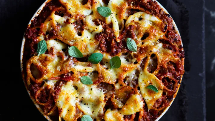 Pasta bake recipes: Paccheri with sausage ragu and mozzarella