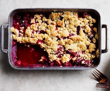 An easy plum, pear and ginger crumble