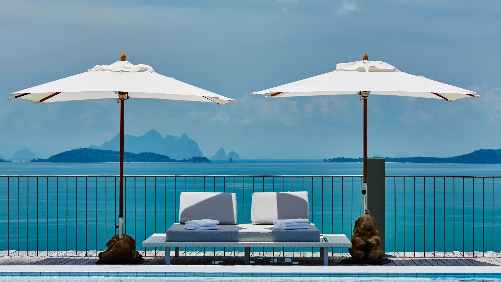 best new-school resort, Como Point Yamu