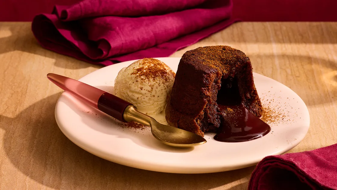 Chilli chocolate lava cake recipe - Gourmet Traveller