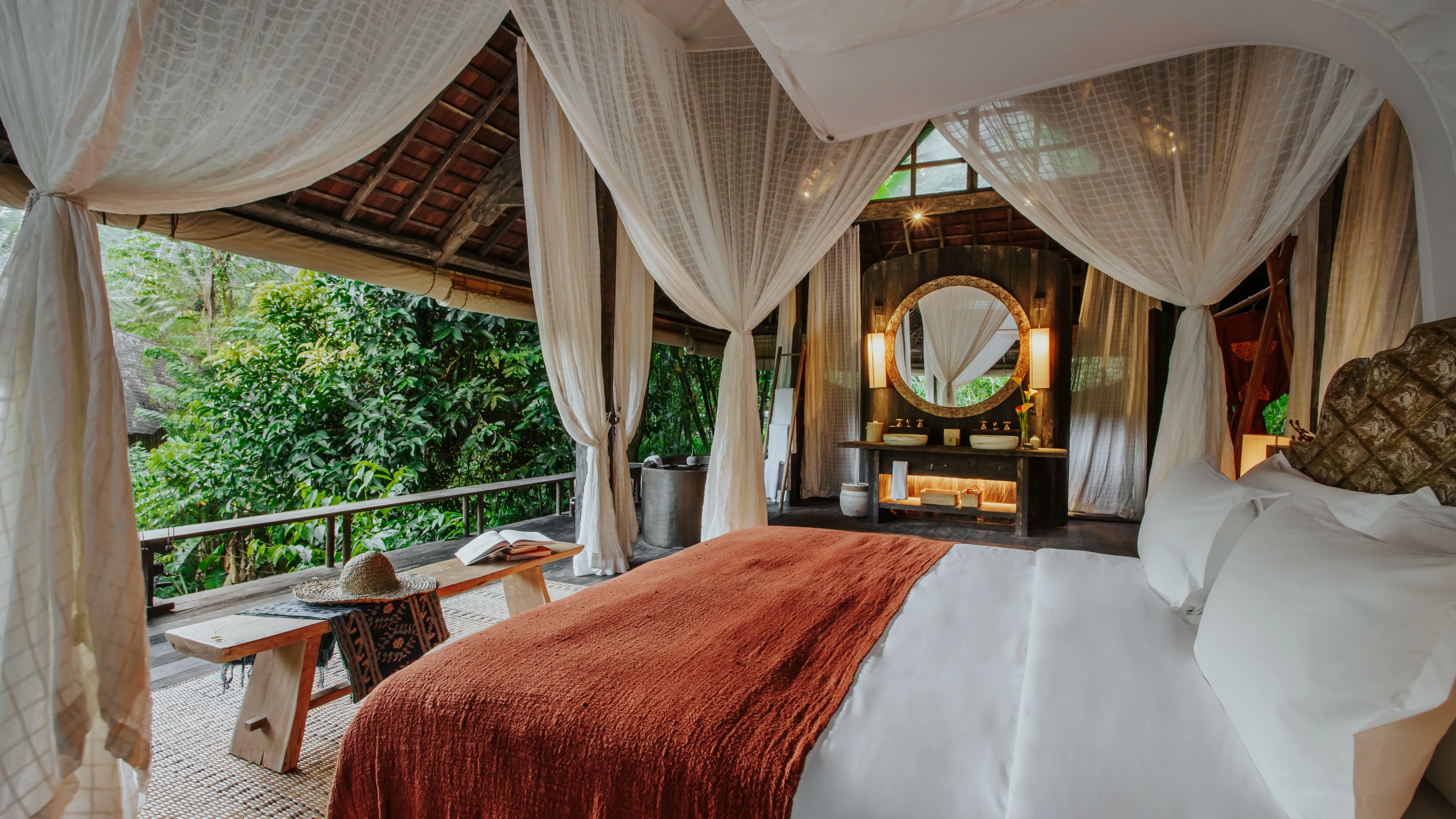 The luxury no-walls, no-doors Bali accommodation concept at Buahan, a Banyan Tree Escape