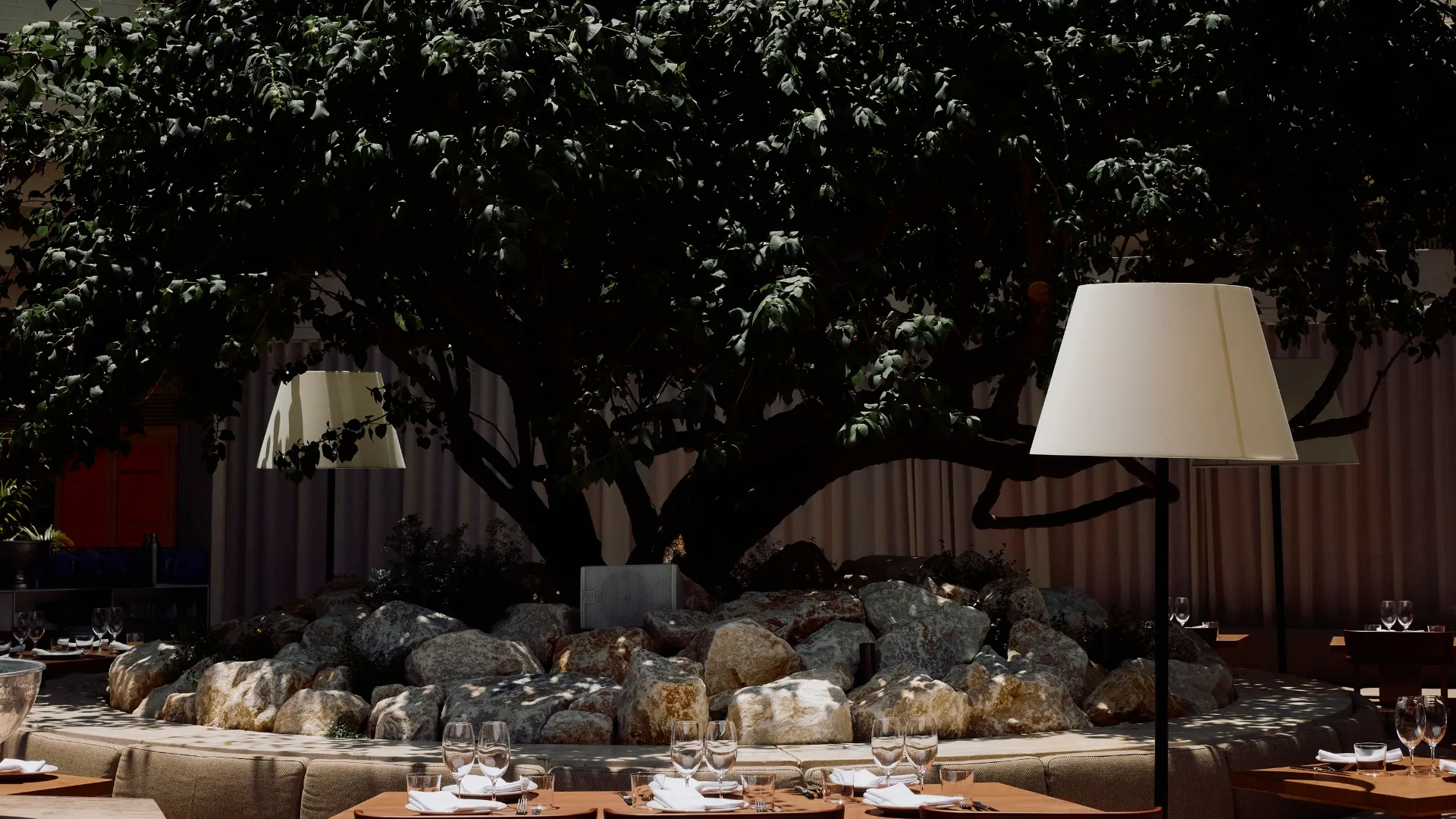 Olumpus Dining interiors