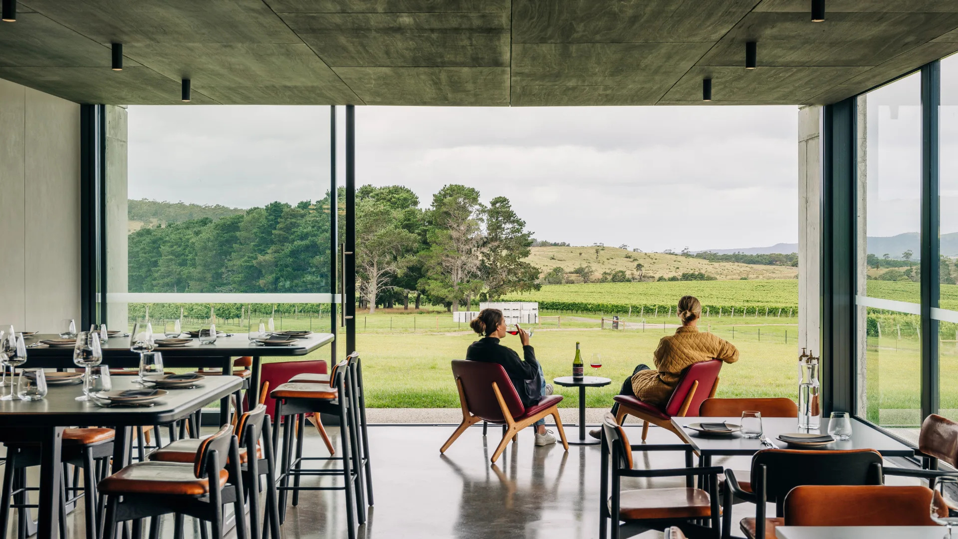 The cellar door at Devil's Corner 