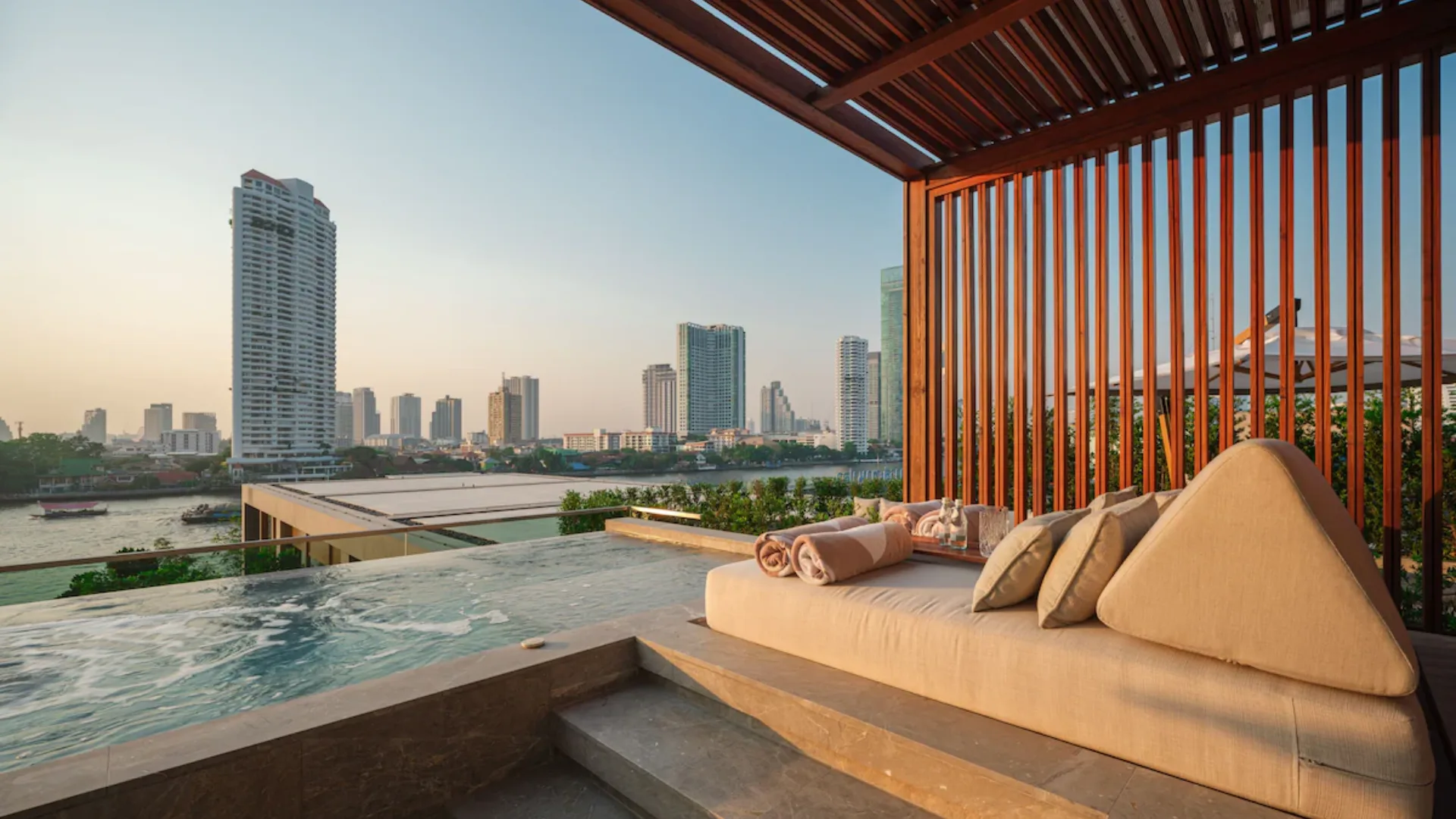 Capella Bangkok pool view