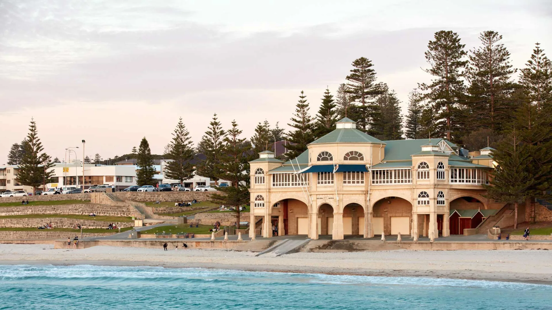The facade of Indigo Oscar at Cottesloe Beach