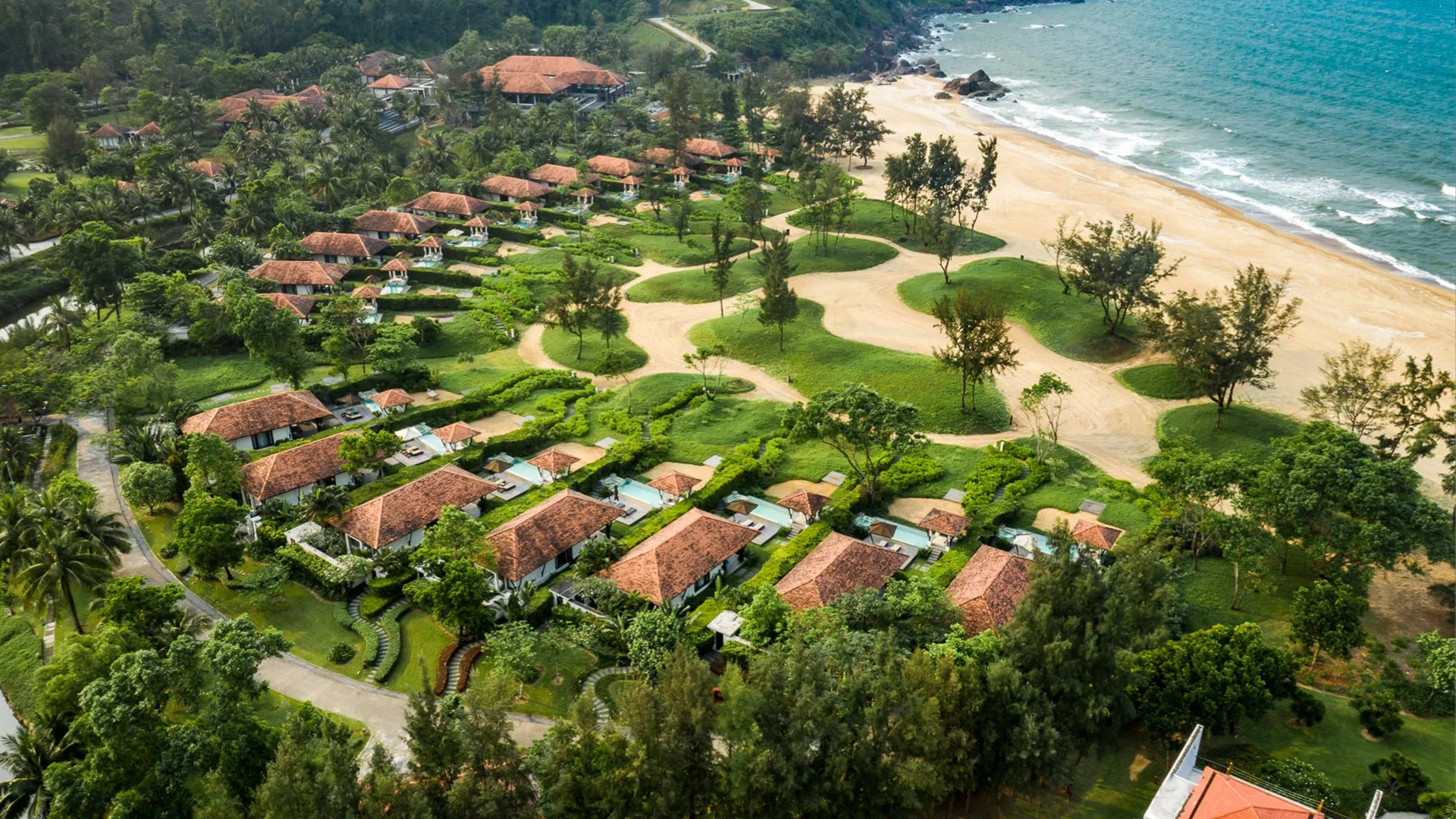 Banyan Tree Lang Co, a luxury resort in Vietnam
