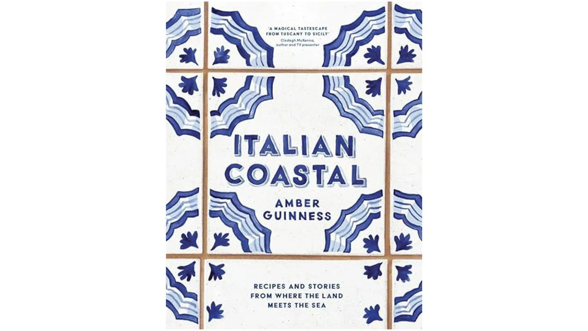 Book cover of 'Italian Coastal' coobook by Amber Guinness