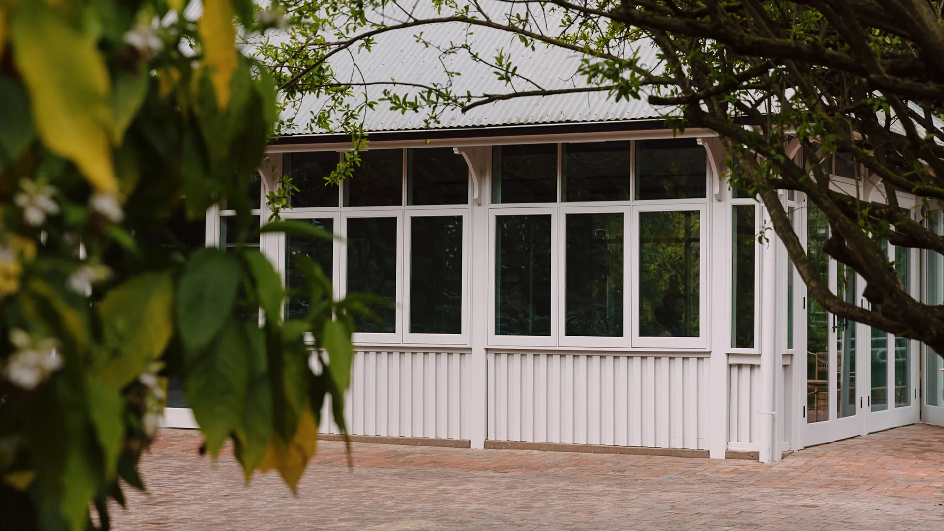 The Botanic Lodge Adelaide exterior.