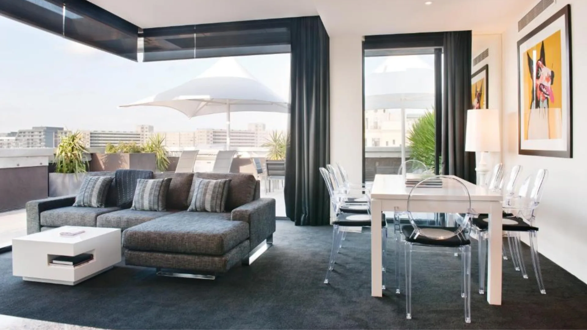 A rooftop suite at The Cullen Art Series hotel in Melbourne