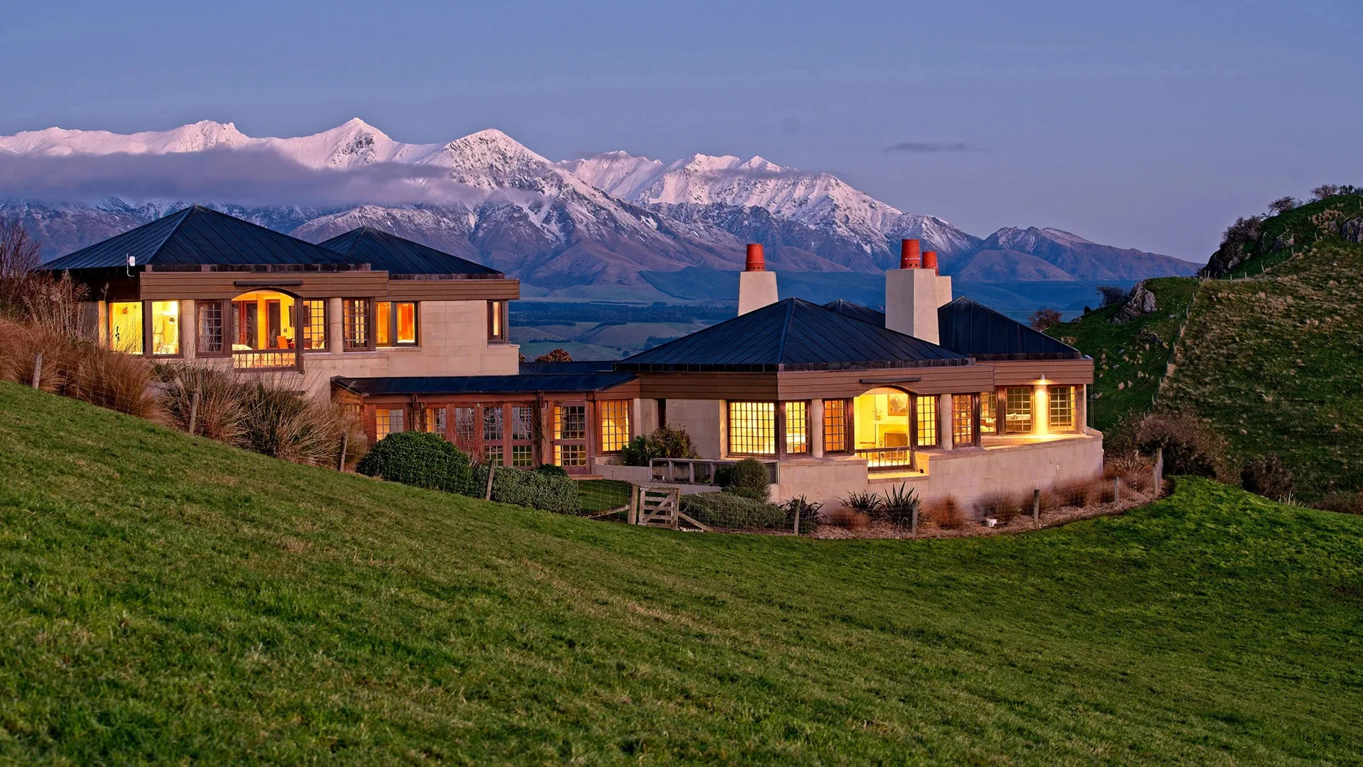 Cabot Lodge in Fiordland National Park