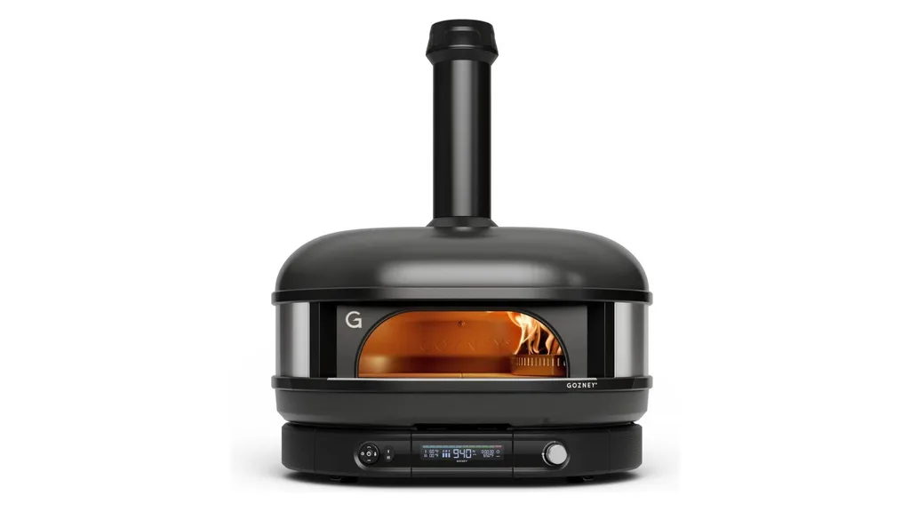 The Gozney Dome Gen 2 pizza oven in black.