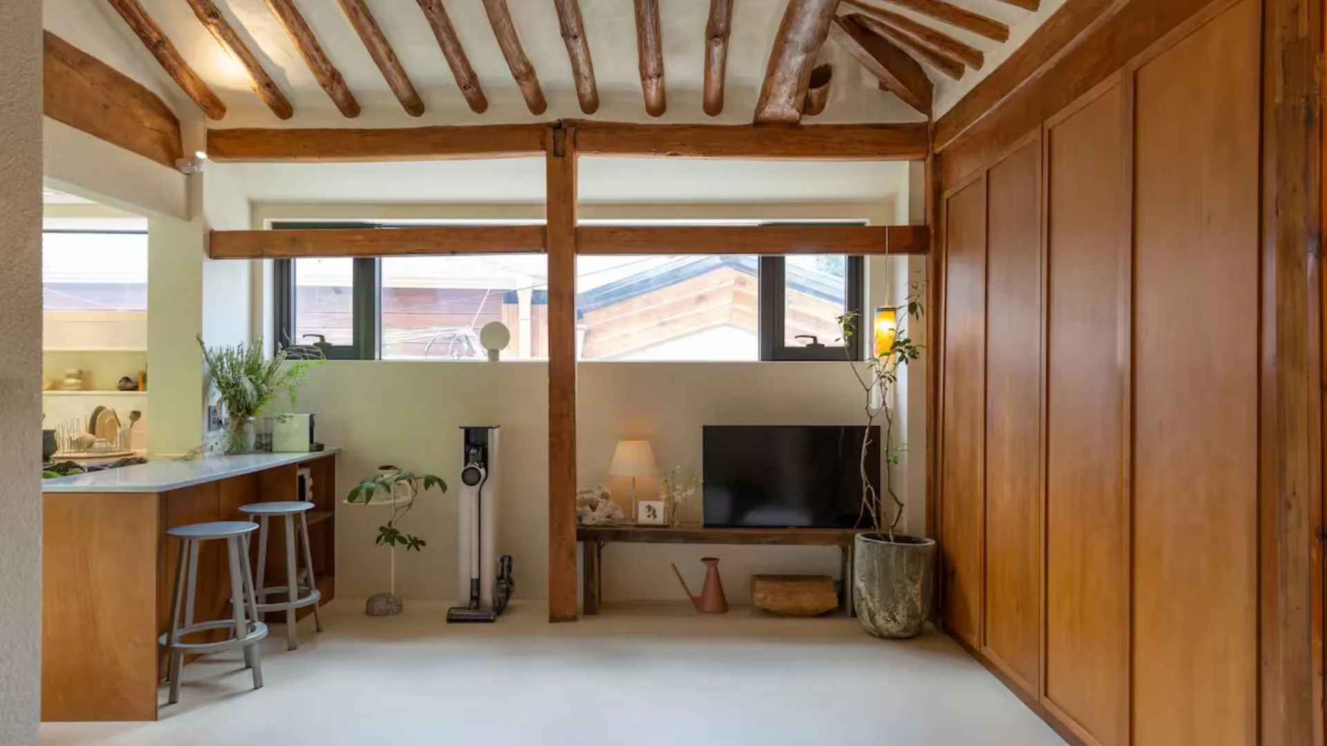 Traditional Korean hanok, an Airbnb in Seoul, South Korea