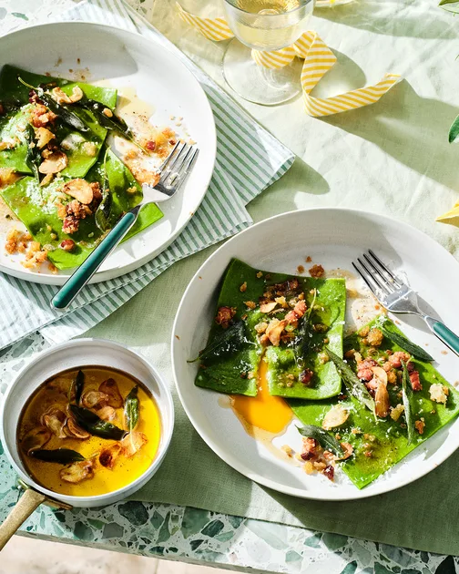 Rocket and egg yolk ravioli with pancetta and sage recipe - Gourmet Traveller