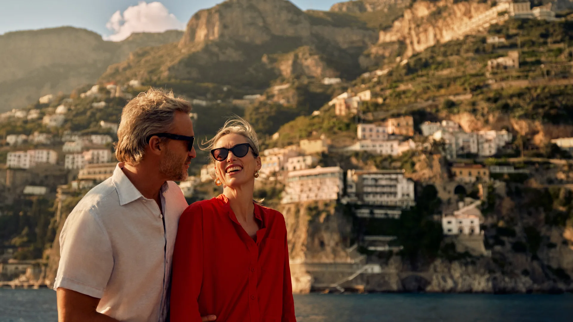 Two people enjoying a Silverseas ultra-luxury cruise