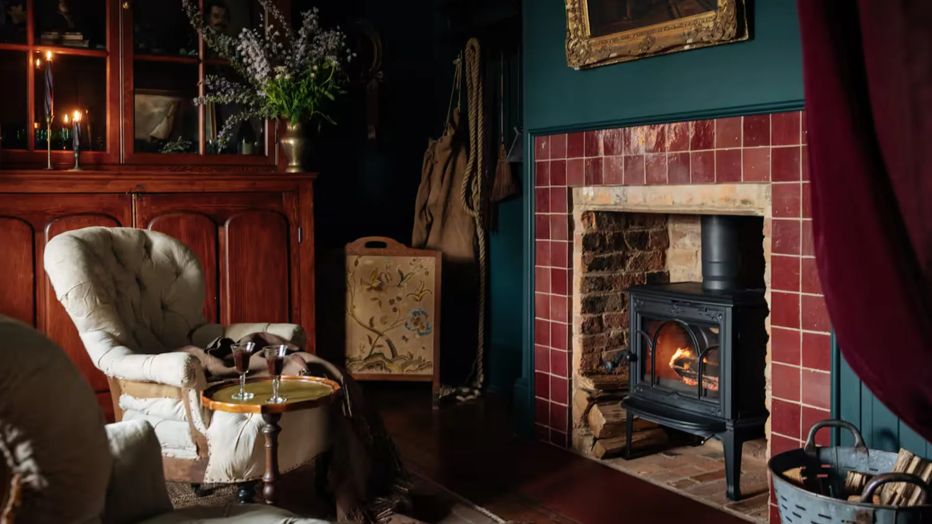 Lumiere Lodge airbnb in Hobart