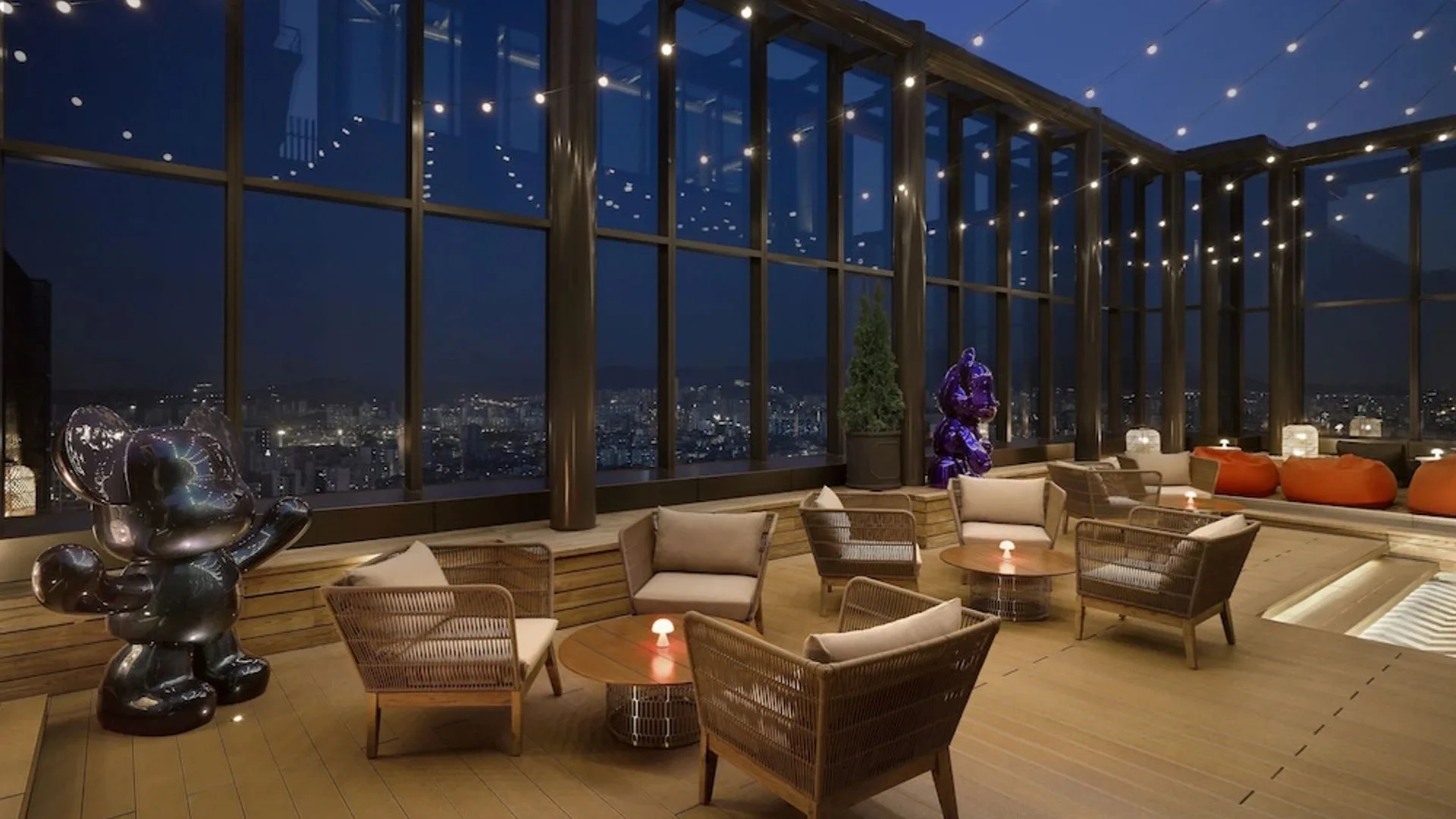 Sofitel Ambassador Hotel