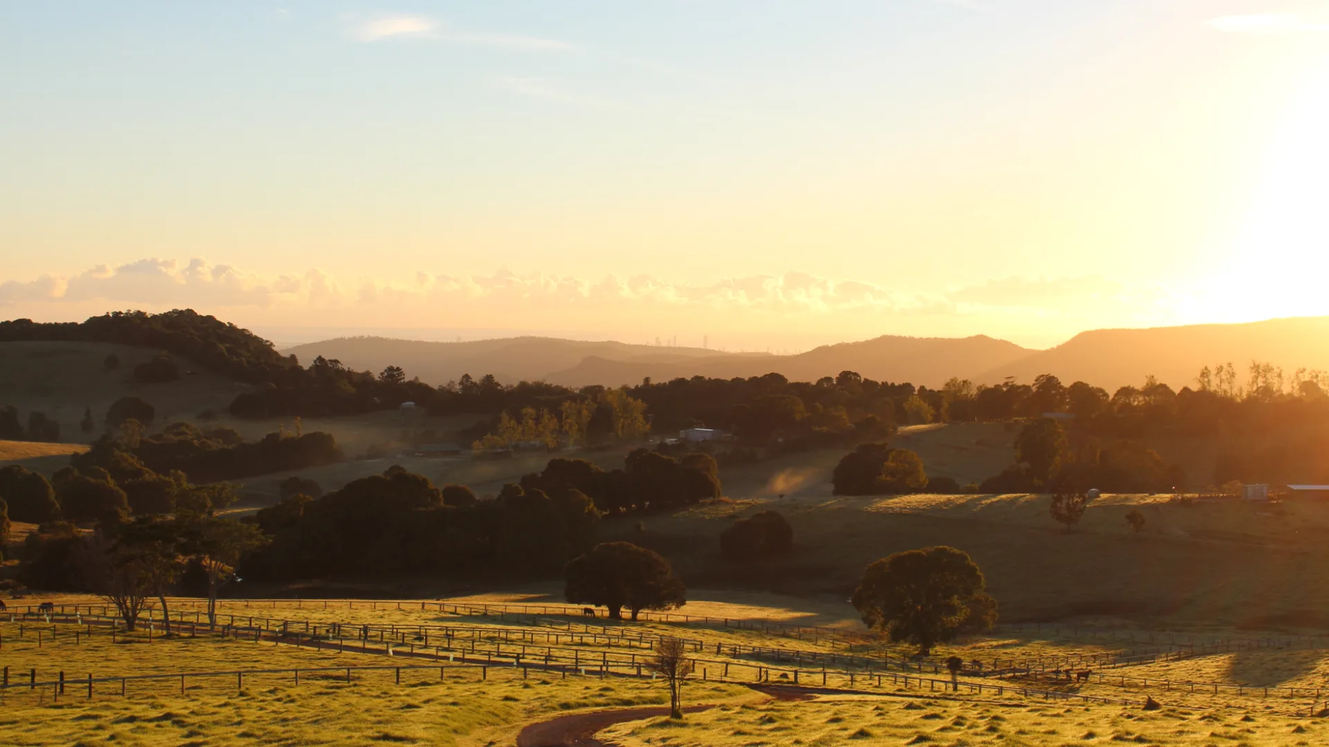 The Scenic Rim view - Beechmont Estate
