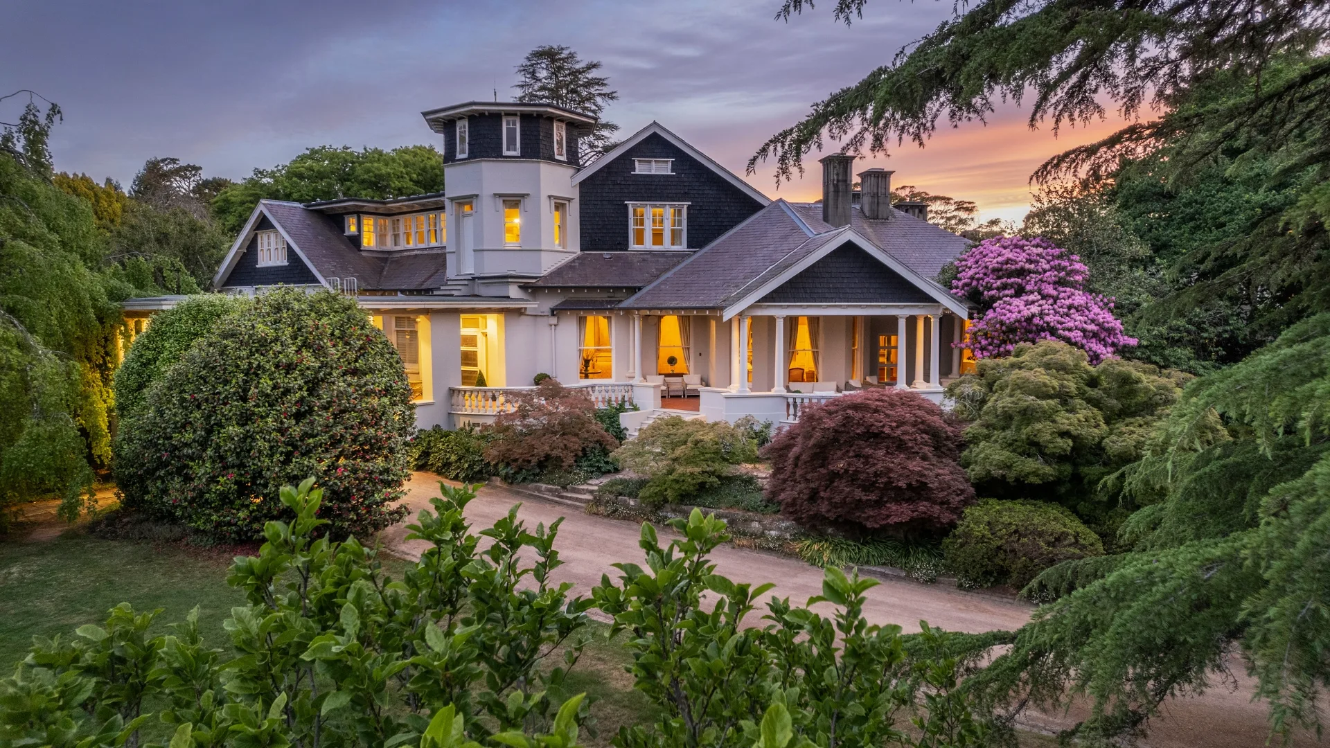 Ardour Milton Park Bowral is surrounded by greenery, landscaped gardens and forests