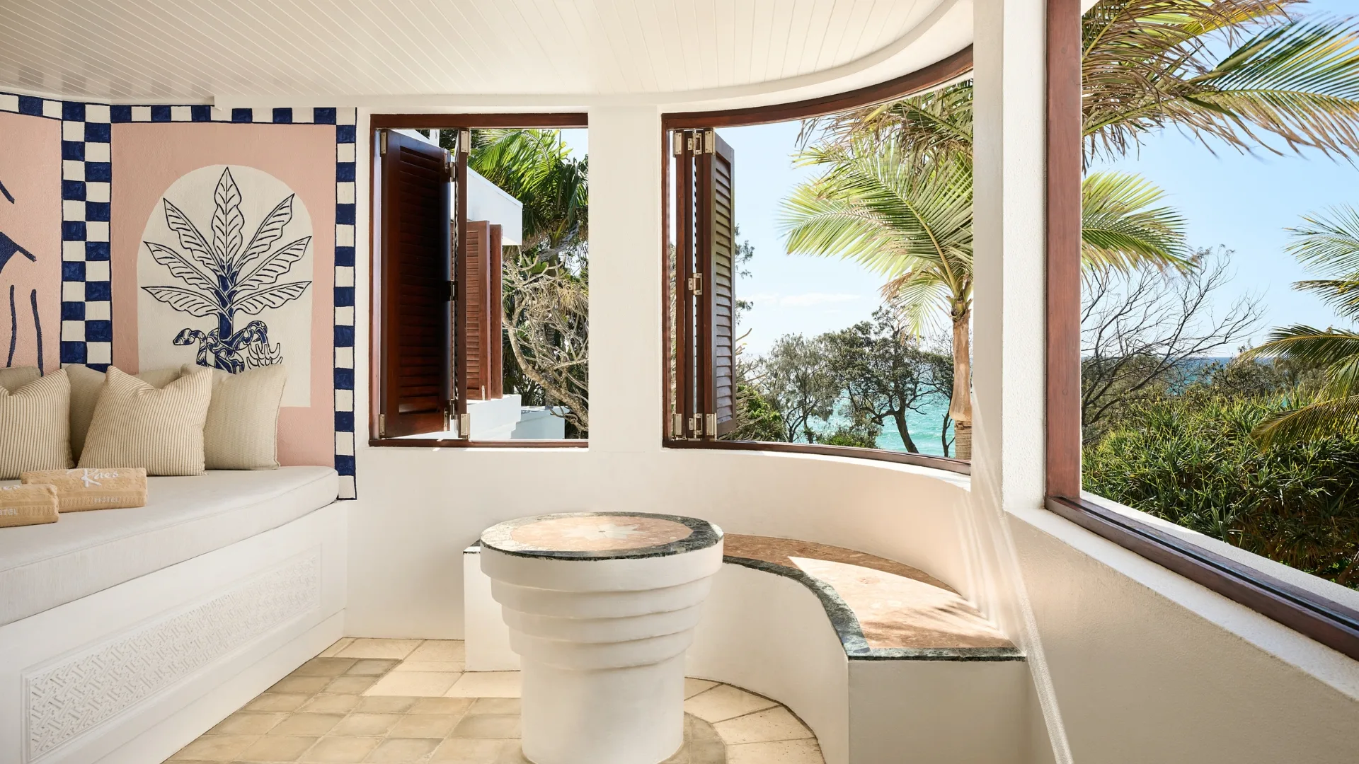 Design details and idyllic views abound at Raes on Wategos