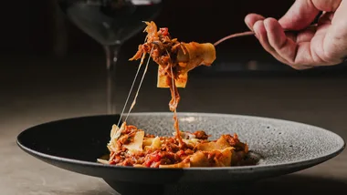 Discover local favourites and world-class cuisine on the NSW Central Coast