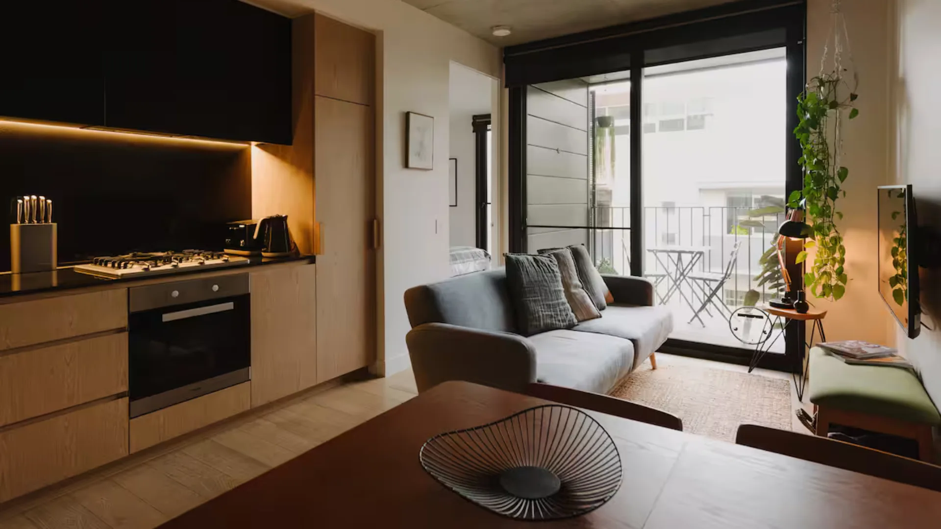 Stylish one-bedroom apartment in vibrant Fitzroy