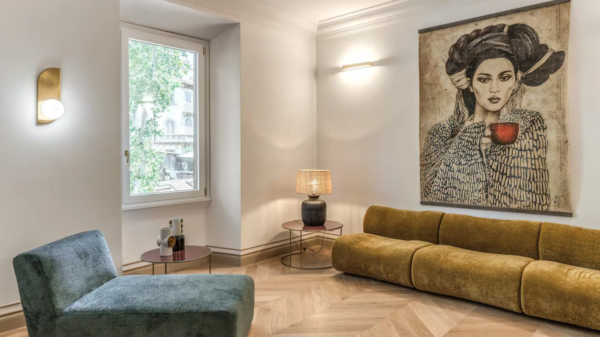 Elegant Essences In Trastevere