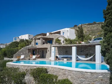 Agnanti Villa