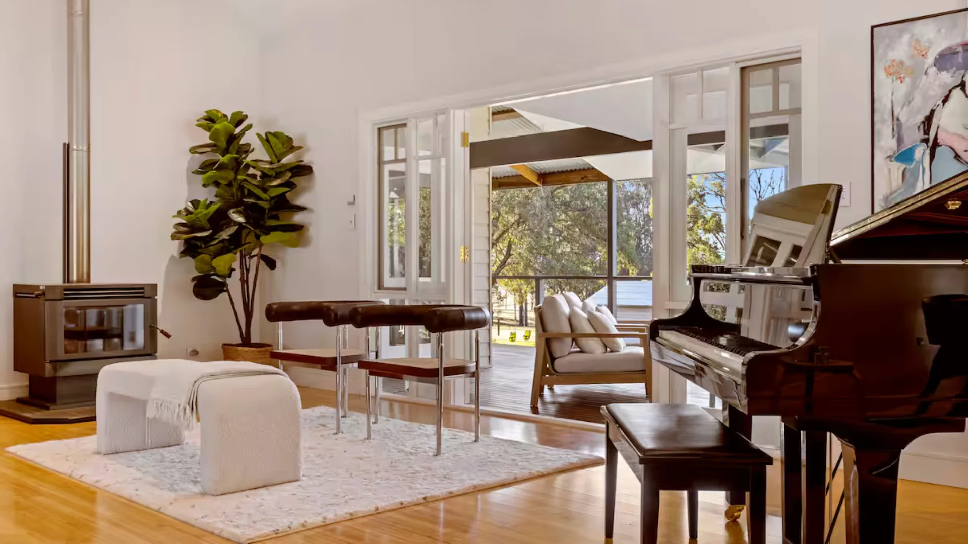 ClonDara airbnb at Mitchells Flat, Hunter Valley