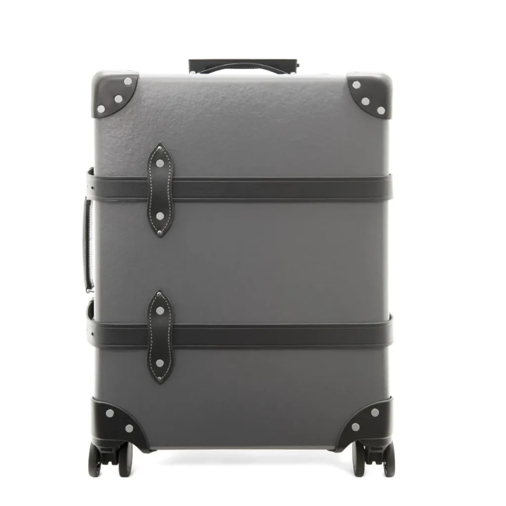 Globe-Trotter 007 suitcase
