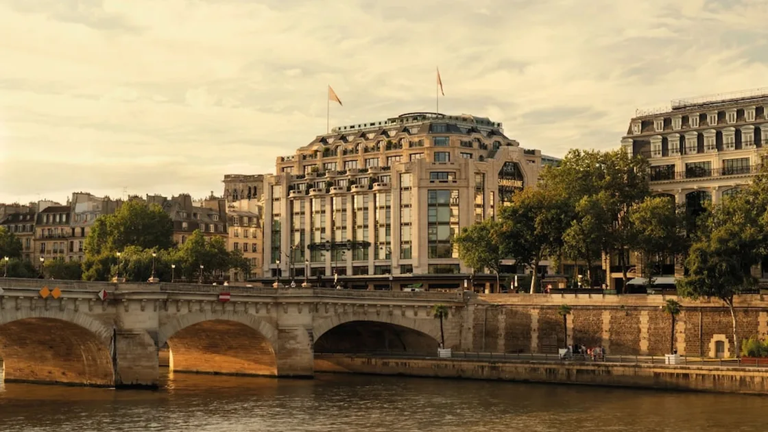 Culinary prestige and couture: top luxury hotels in Paris for your next escape