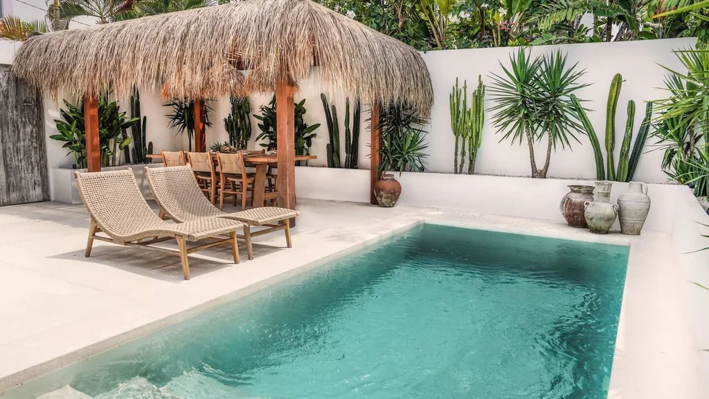 Obao Villa Bali Airbnb: a little tropical paradise stay in Seminyak