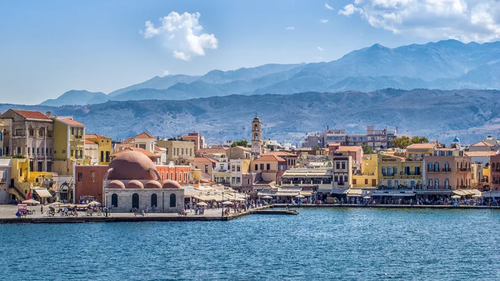 Fly far for less: top domestic and international flight deals revealed