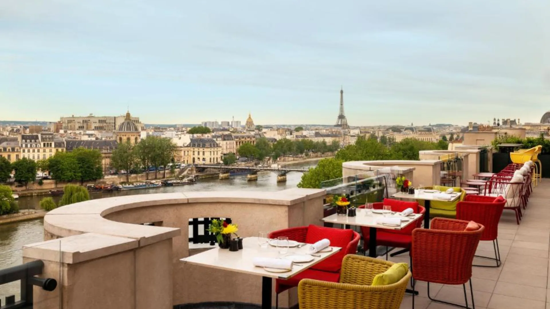 Cheval Blanc Paris, a hotel with Eiffel Tower views.