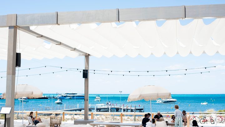 This island restaurant promises memorable meals