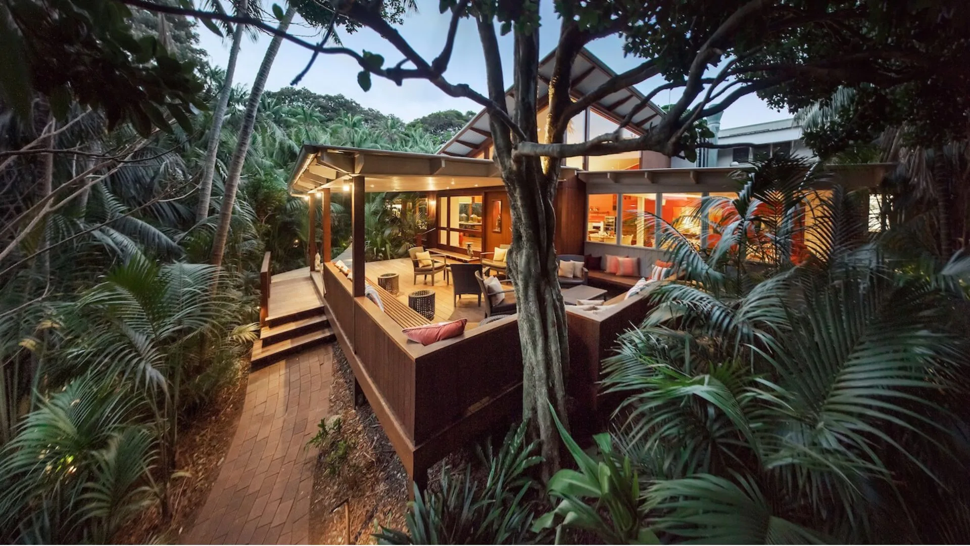 Honeymoon destinations Australia Arajilla Retreat