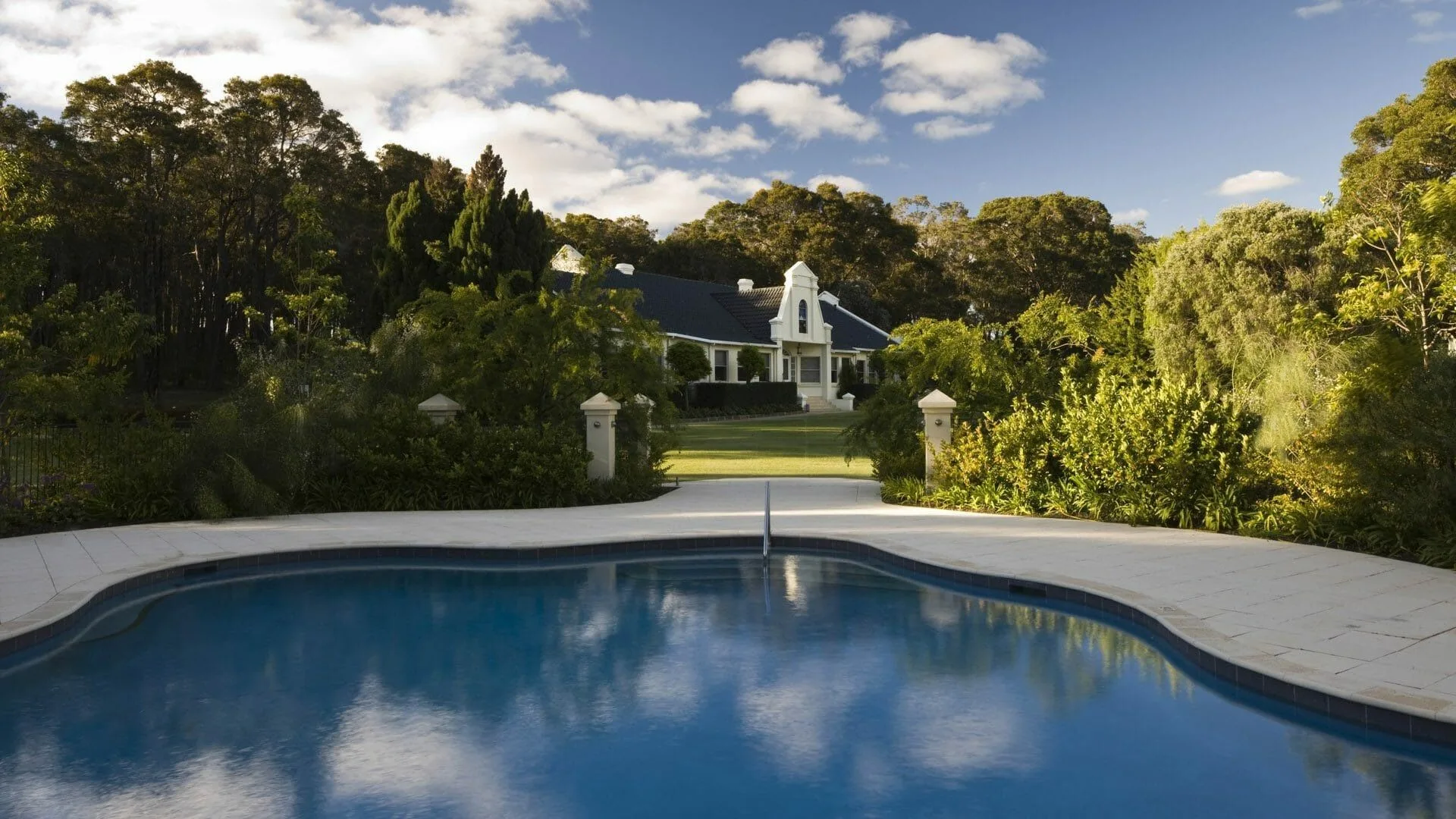 Honeymoon destinations Australia Cape Lodge Margaret River