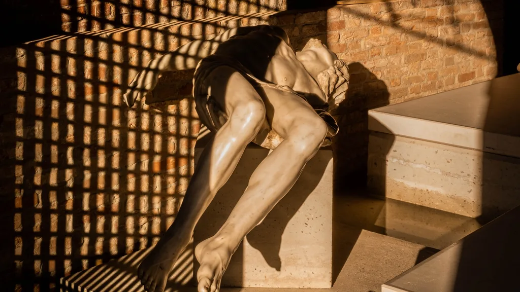 A modern reinterpretation of Michelangelo’s Pietà sculpture by Italian artist Fabio Viale.