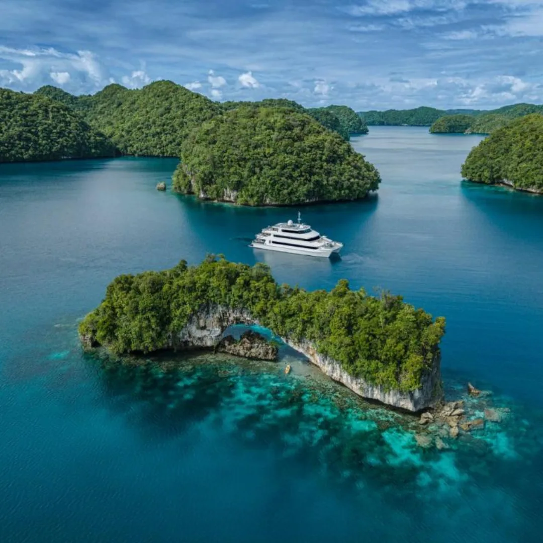 Four Seasons Explorer Palau - Cruising Resort
