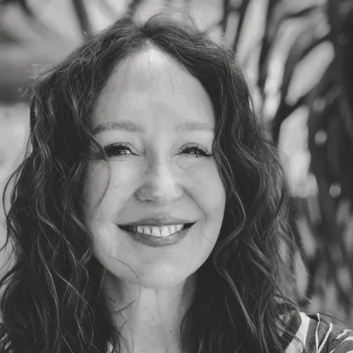 Profile picture of Ivy Carruth