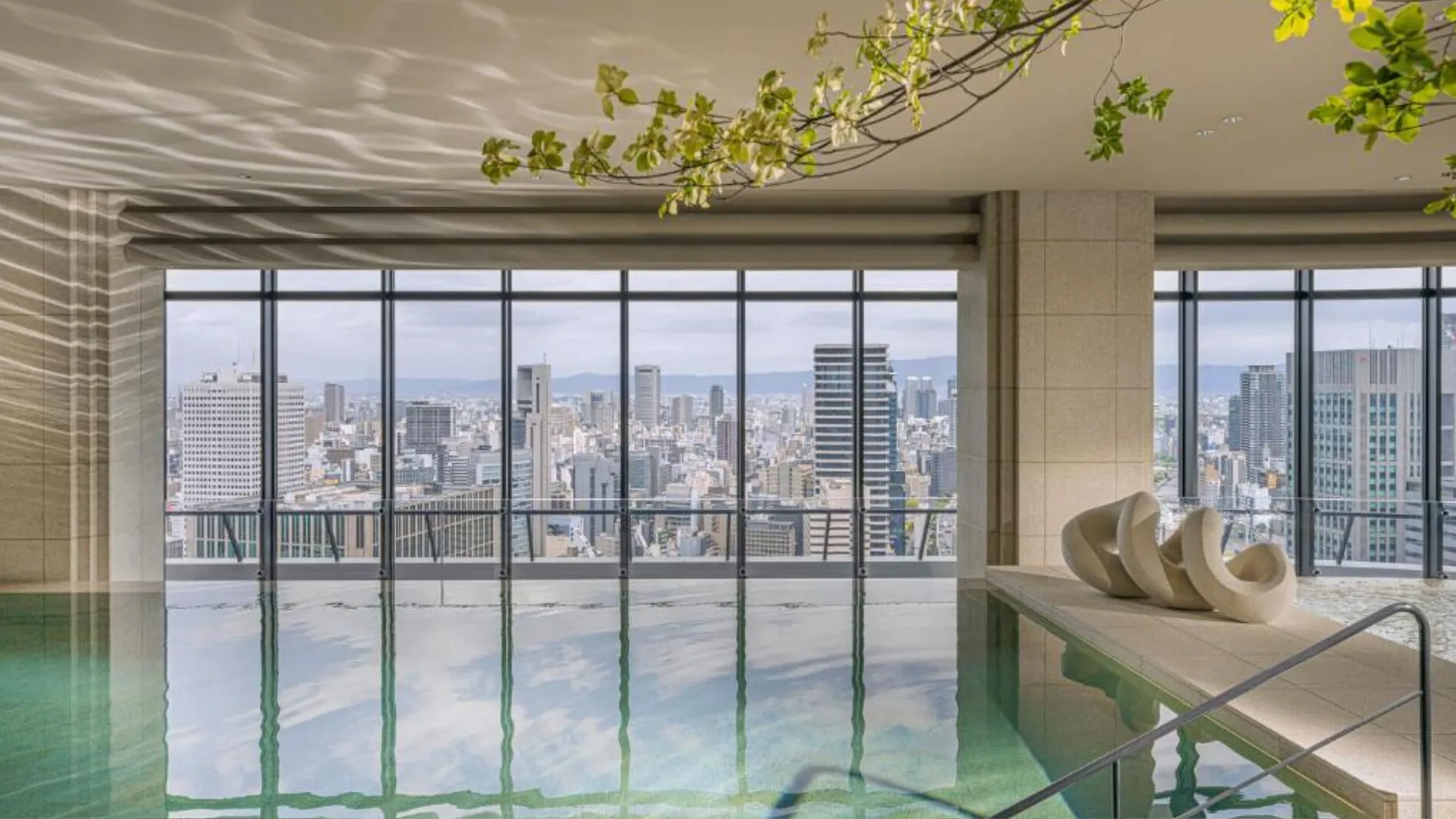 Four Seasons Hotel Osaka