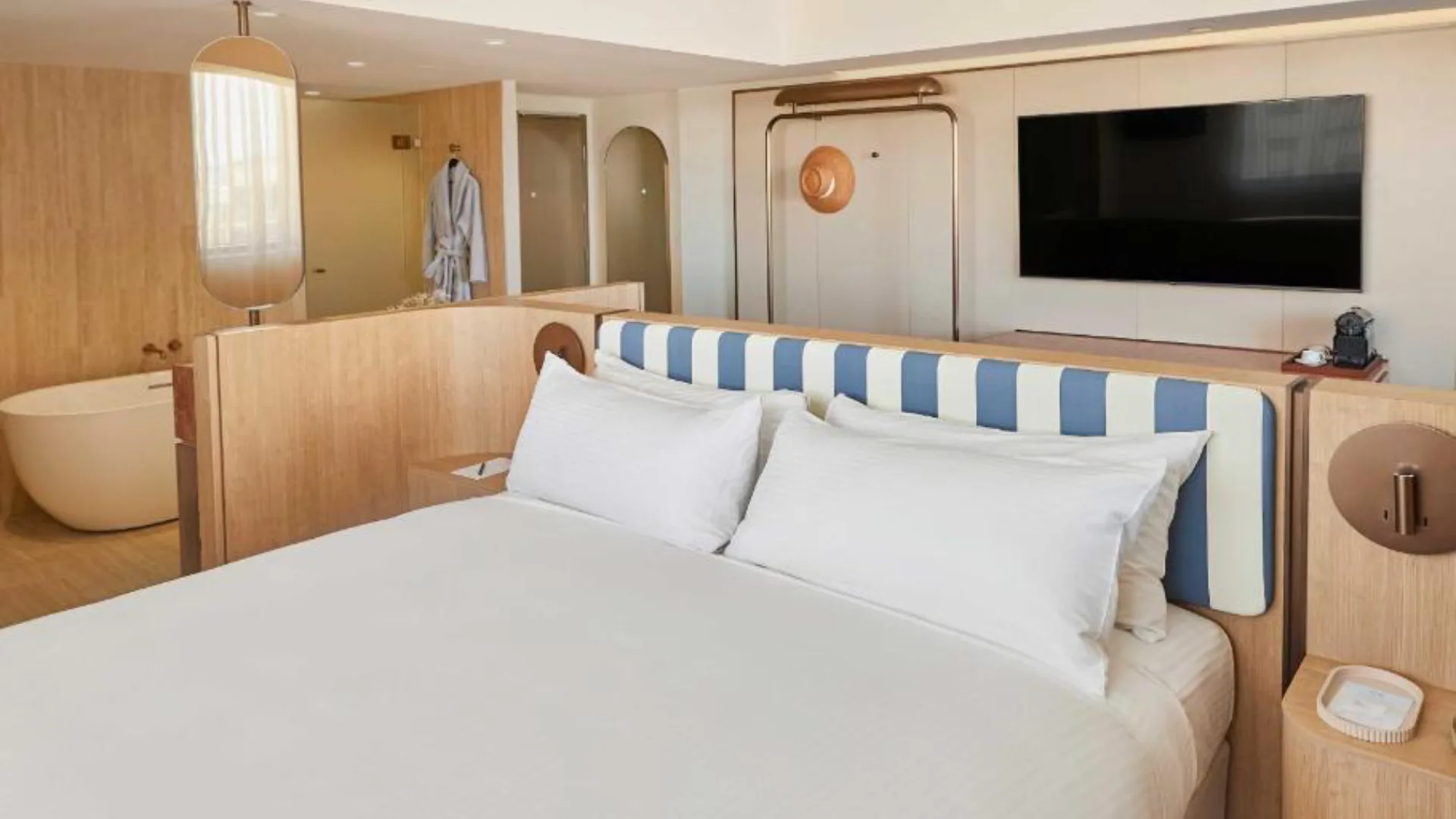 Avani Mooloolaba Beach Hotel