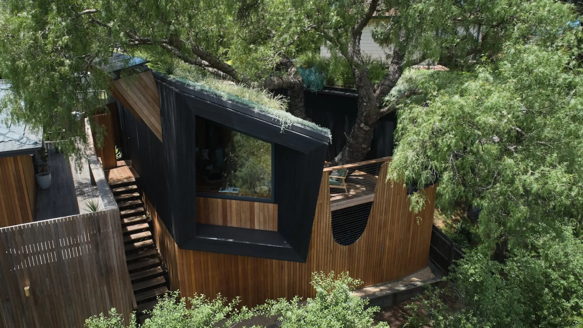 Pepper Tree Passive House, an Airbnb in the South Coast