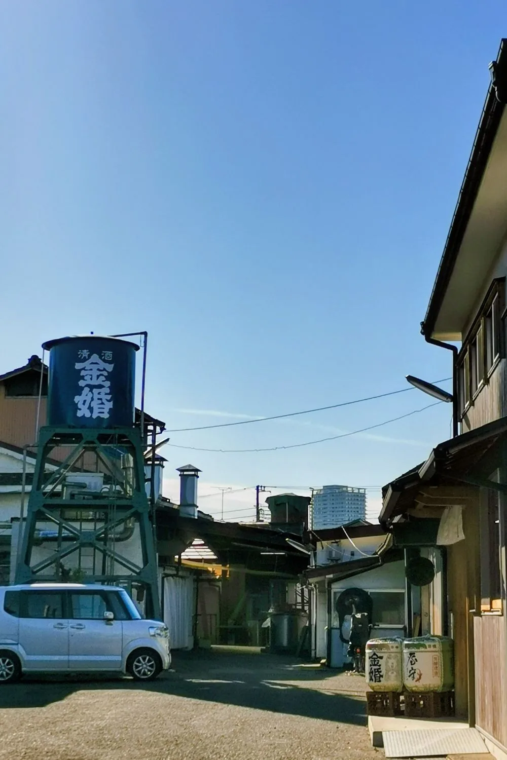 Toshimaya sake shop in Tokyo