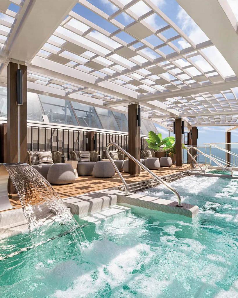 Oceania pool