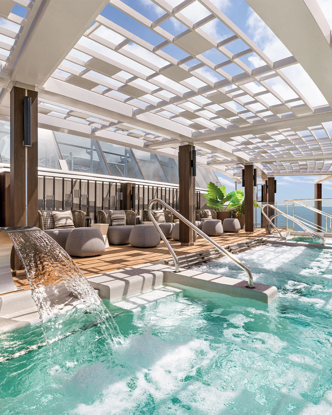 Oceania pool 