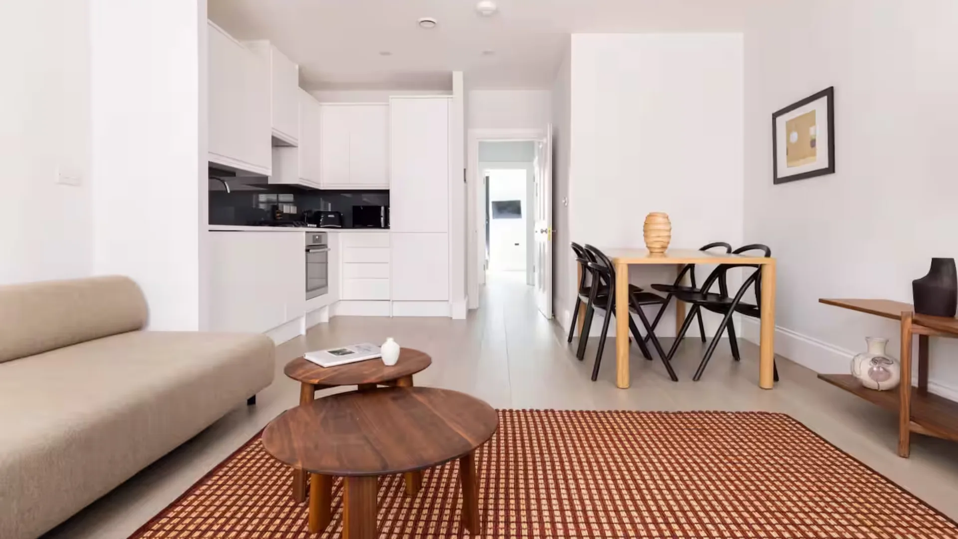 17 of the best Airbnbs in London, including a stay featured in Love Actually