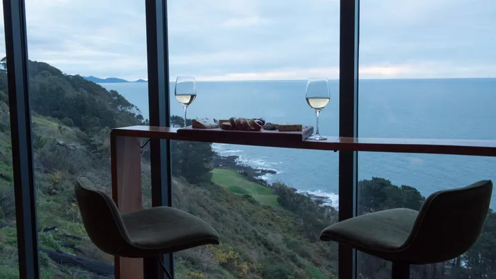 The Tasmanian Airbnbs that tie together nature and luxury